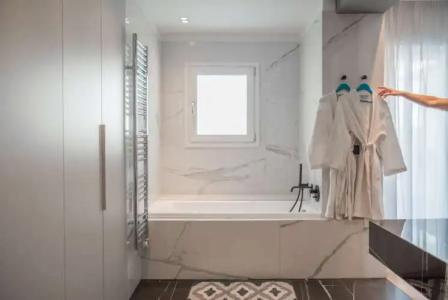 Pinacota Suites Athens - 149