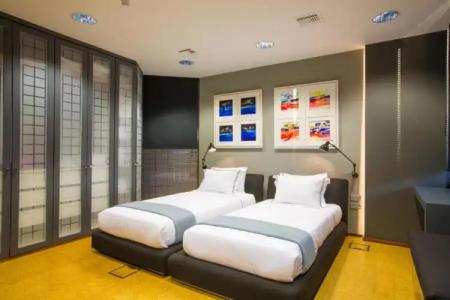 Pinacota Suites Athens - 49