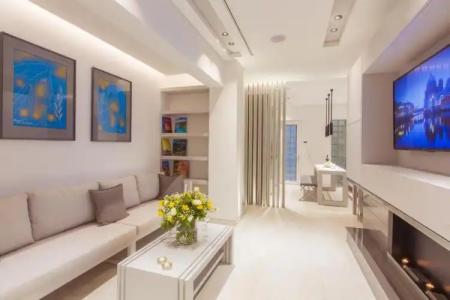 Pinacota Suites Athens - 125