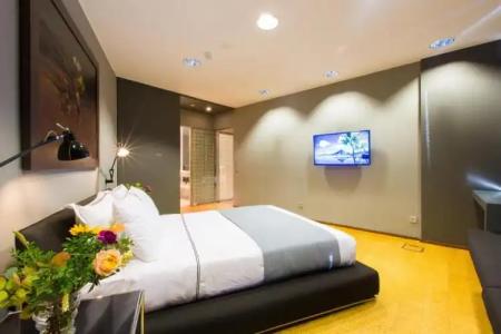 Pinacota Suites Athens - 56