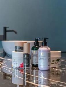 Pinacota Suites Athens - 142