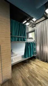 Iconic Athens Hostel - 19