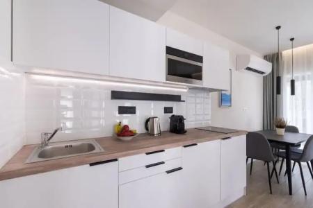 Hestia - Ippokratous 35 - 24