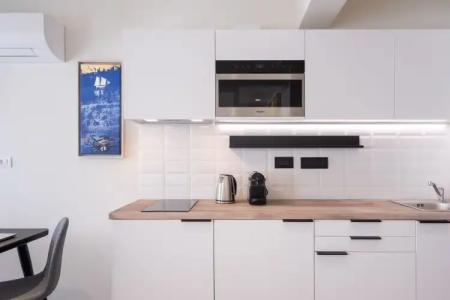 Hestia - Ippokratous 35 - 56