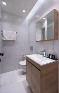 Hestia - Ippokratous 35 - 62