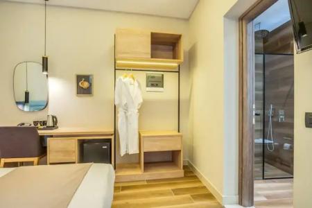 Philia Boutique - 32