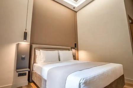 Philia Boutique - 44