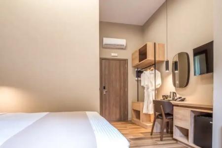 Philia Boutique - 48