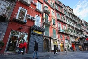 Napoli B&B, Naples