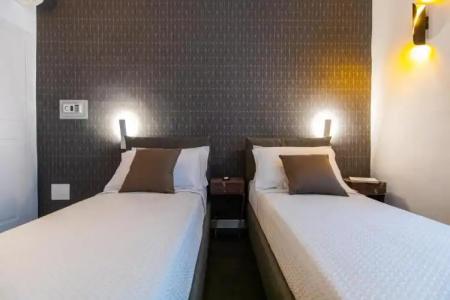 Santa Chiara Inn - 56