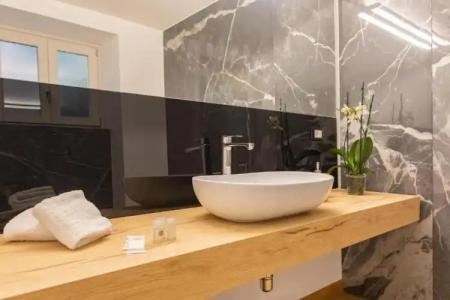 Divisi Suites & Spa - 9