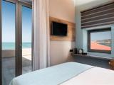 Superior Suite with balcony and beachfront