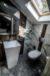 Boutique Guest House 7th Sense - 46