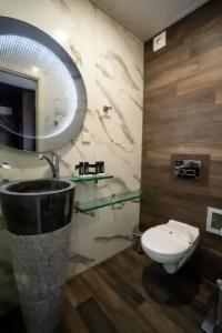 Boutique Guest House 7th Sense - 36