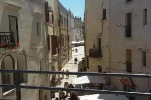 Room 110 Bari -Guesthouse-, Bari