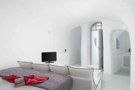 Oia Spirit Studios by Mary D Nomikou - 37