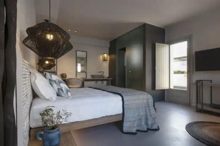 Parion Opus - Adults Only - 28