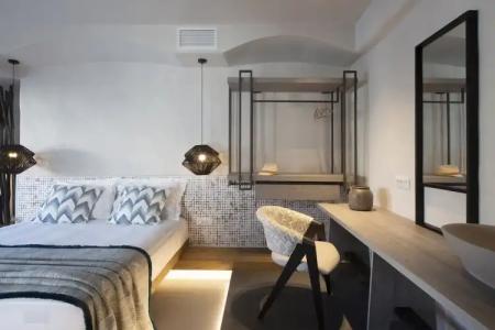 Parion Opus - Adults Only - 24