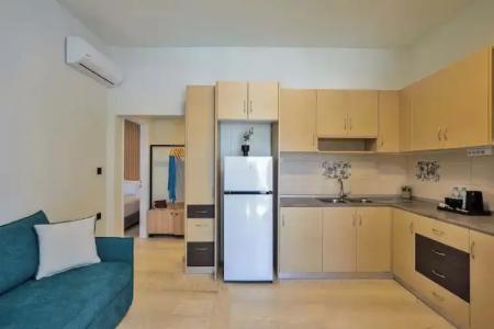 Eloque Simple Living Space - 21