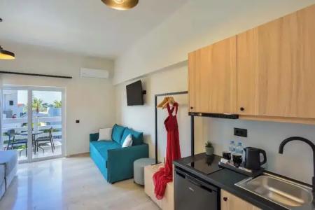 Eloque Simple Living Space - 22