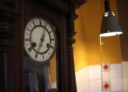 schickSAAL Hostel - 40