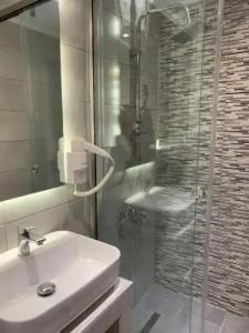 Pals Studios Pefkos - 37