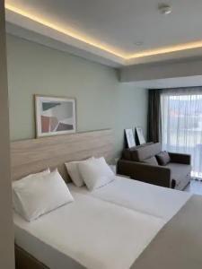 Pals Studios Pefkos - 47