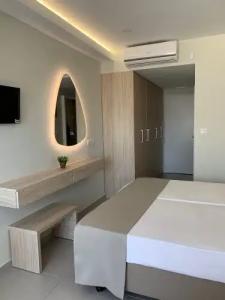 Pals Studios Pefkos - 43