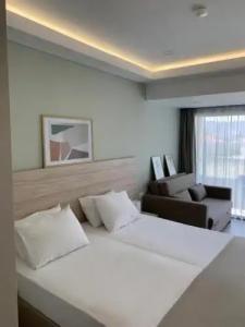 Pals Studios Pefkos - 26