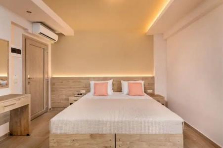 Makris Olympian Collection - 26