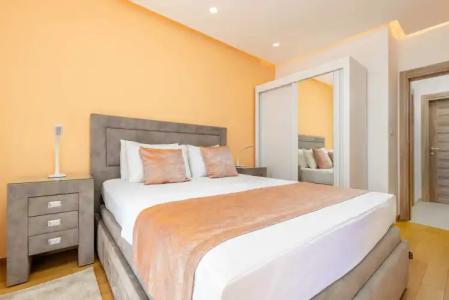 Apart Katunjanin - 104