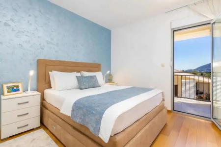 Apart Katunjanin - 63