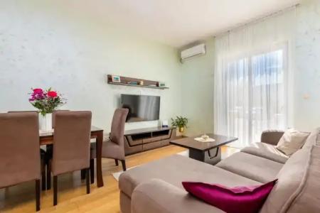 Apart Katunjanin - 101