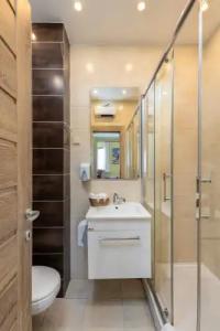 Apart Katunjanin - 74