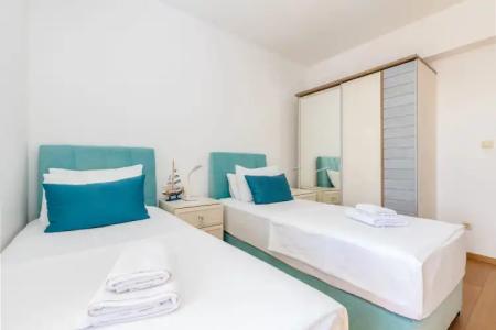 Apart Katunjanin - 65