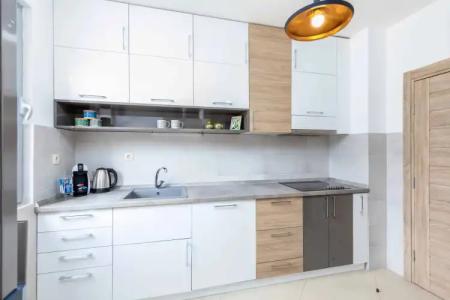 Apart Katunjanin - 60