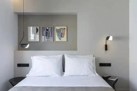 The Athenians Art Apartments - 149