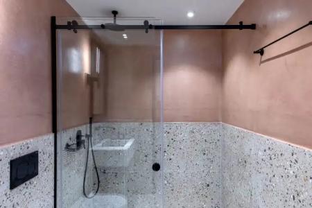 The Athenians Art Apartments - 116