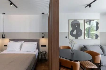 The Athenians Art Apartments - 16