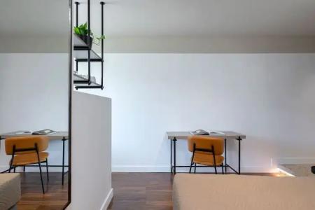 The Athenians Art Apartments - 109