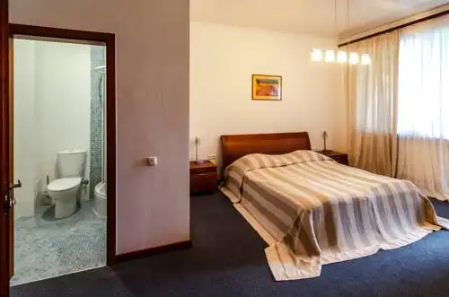 White Residence & Spa - 19