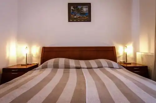 White Residence & Spa - 18