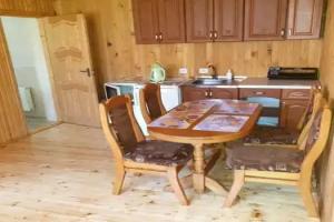 Zacharovani Karpati, Volovets Guest house, Volovec