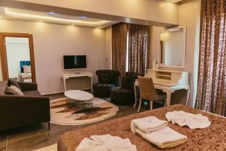 Mari̇ne Vi̇ew - 63