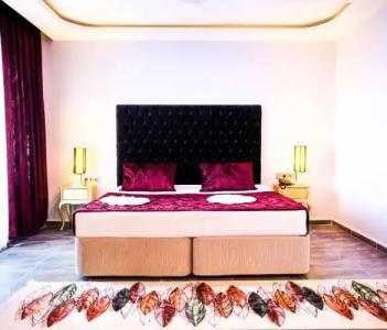 Mari̇ne Vi̇ew - 66