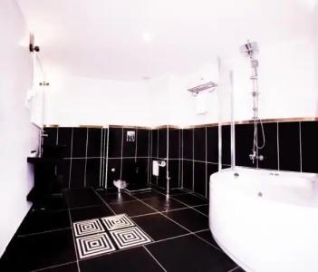 Mari̇ne Vi̇ew - 64