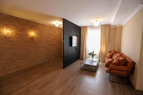INSIDE - 7