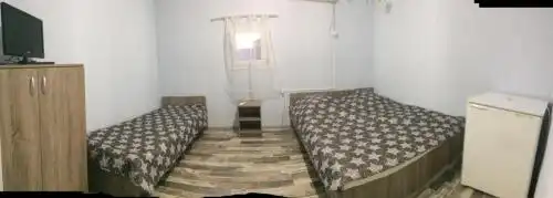 B/o Roza Vetrov Tourist base - 10
