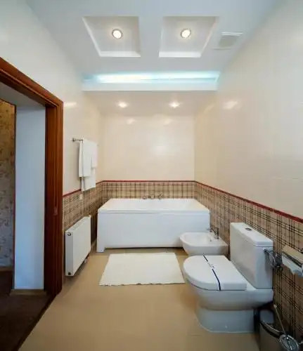 E-95 Motel - 12