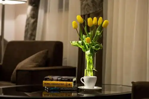 Park Warshawskiy - 35